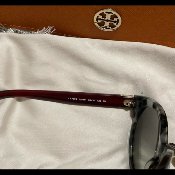 Tory Burch sunglasses main image 5